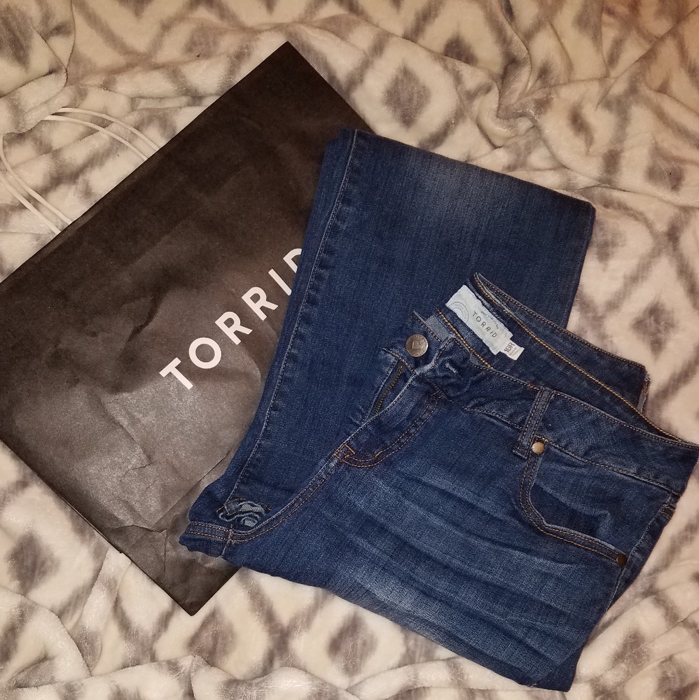 EUC Torrid Bootcut Jeans